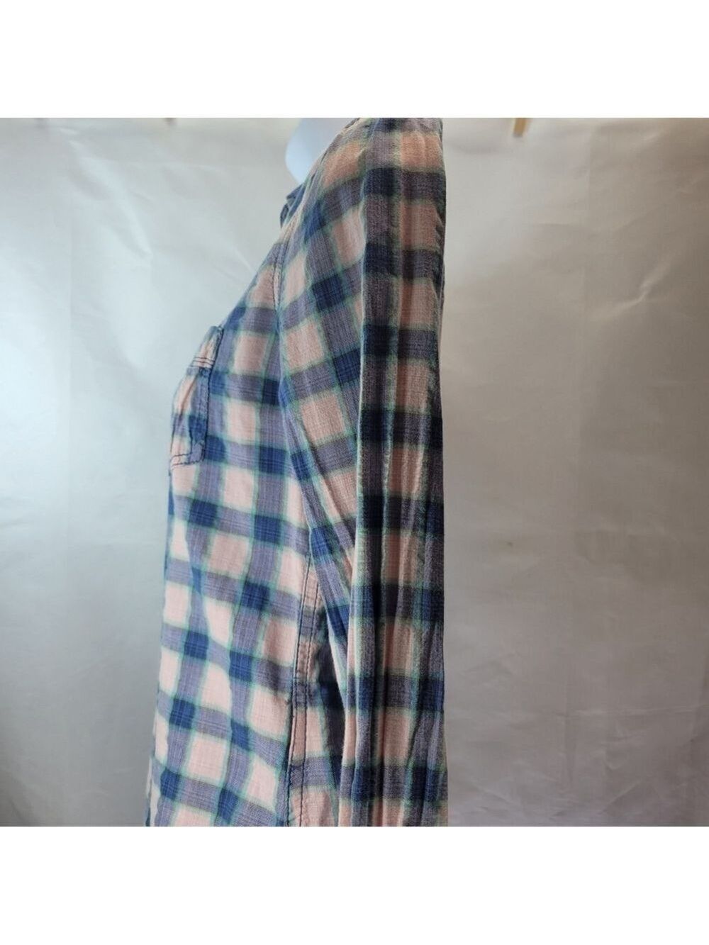 Hollister Plaid Button Up Long Sleeve Top Small - Picture 3 of 5